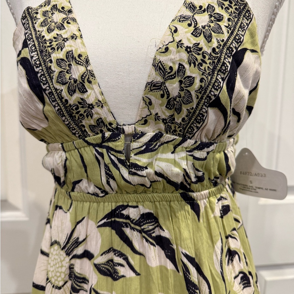 Angie Women’s Floral Maxi Dress Size Small NWT Spaghetti Strap Boho - Picture 9 of 11